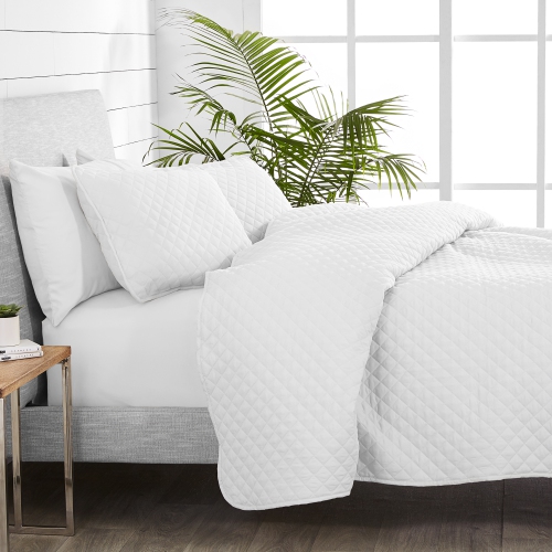 Bare Home Premium 3 Piece Coverlet Set - Diamond Stitched - Ultra-Soft Luxurious Lightweight All Season Bedspread - Full/Queen, White