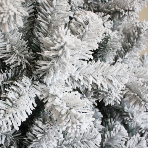 Sapin de Noël artificiel floqué de qualité supérieure CTS8FT01 d'ALEKO – 8 pi