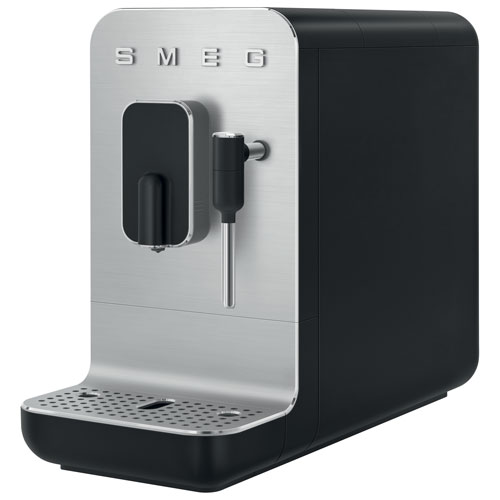 Smeg Automatic Espresso Machine with Milk Frother - Matte Black