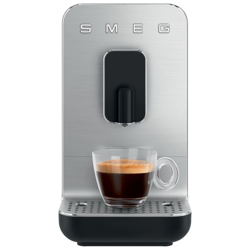 Machine à espresso automatique de Smeg - Noir mat