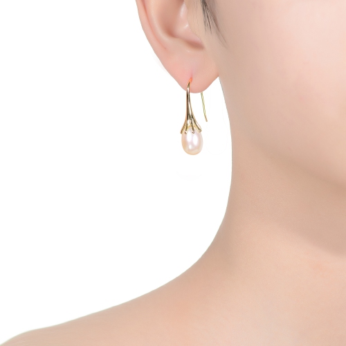 Rozzato Sterling Silver Gold Plated Freshwater Pearl Hook Earrings