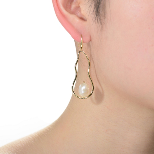 Rozzato Sterling Silver Gold Plating Freshwater Pearl Dangling Earrings