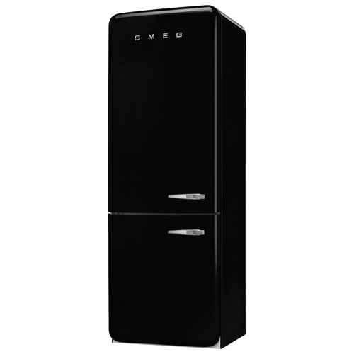 Réfrigérateur à congélateur inférieur de 18 pi³ 28 po à distributeur de glaçons Années 50 de Smeg - Noir