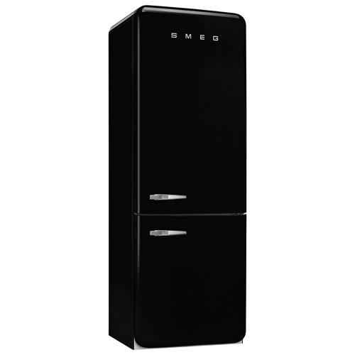 Réfrigérateur à congélateur inférieur de 18 pi³ 28 po à distributeur de glaçons Années 50 de Smeg - Noir