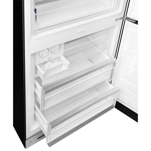 Réfrigérateur à congélateur inférieur de 18 pi³ 28 po à distributeur de glaçons Années 50 de Smeg - Noir