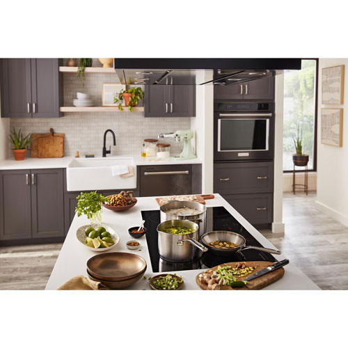 Surface de cuisson à induction à 5 éléments de 30 po de KitchenAid - Noir