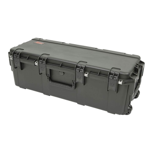 SKB iSeries 3613-12 Case with Padded Dividers