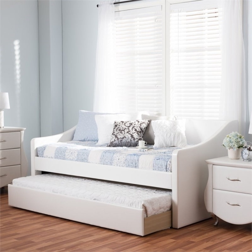 Bowery Hill Faux Leather Daybed with Trundle in White
