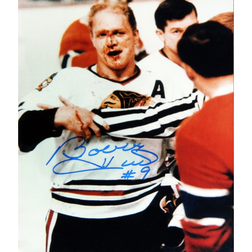 AUTOGRAPH AUTHENTIC  Bobby Hull Signed 8X10 Photo - Chicago Blackhawks (Bloody)
