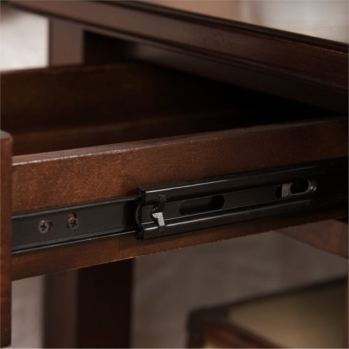 Bowery Hill Pewter End Table with Lamp in Chocolate Cherry