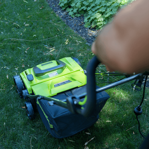 Greenworks Corded 13 Amp 14" Dethatcher and Scarifier