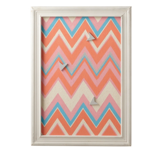 MIDWEST  24" Petit Bazaar Decorative Multicolored Zig-Zag Magnet Board With 3 Arrow Magnets
