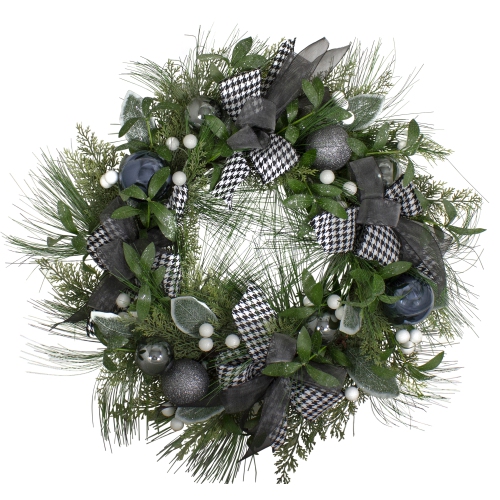 NORTHLIGHT  Houndstooth And Berries Artificial Christmas Wreath - 24-Inch, Unlit In White