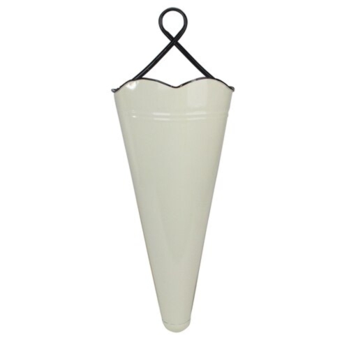 Pot carré fer de 5.75 x 3,75 h.