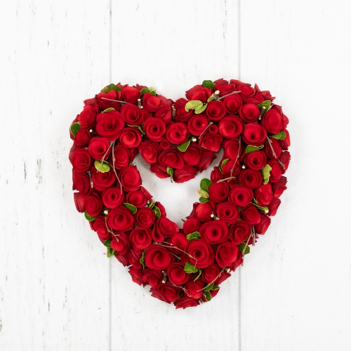 Red Wooden Rose Floral Heart Shaped Artificial Valentine's Day Wreath, 14-Inch