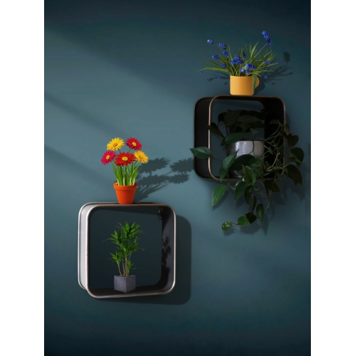 Wall Rack - Stylish creative metal wall shelf/rack