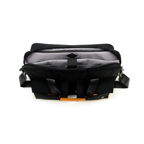 PKG Richmond 10L Slim Messenger. 16" Laptop.