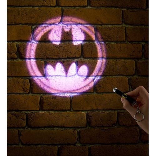 BATMAN MINI PROJECTION FLASHLIGHT | Best Buy Canada