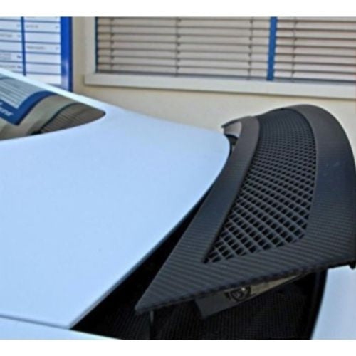 Black 3D Carbon Fiber Vinyl Wrap Roll With VViViD XPO Air Release Technology