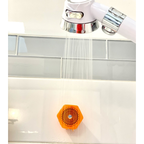 GS Portable Bluetooth V4.2 Speaker, Red colour, Built-in battery, unit size 67*70mm