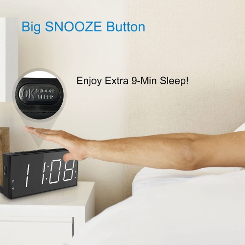 Réveil pour chambre à coucher, grande horloge numérique avec écran DEL de 7.5 po, gros chiffres, deux alarmes, port de chargement USB, 5 niveaux Di