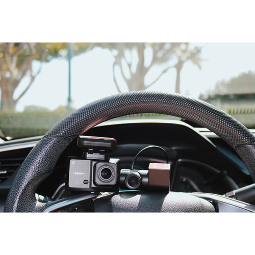 GekoGear Orbit 951 Full HD 1080p Dash Cam with 3" TFT Screen & Rear Camera