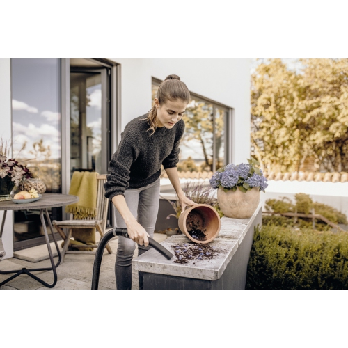 Karcher WD 5 P V Wet and Dry Vacuum with Integrated Power Outlet