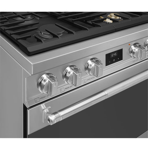 Cuisinière à gaz autonome à convection véritable 4,6 pi³ 30 po de Smeg - Inox