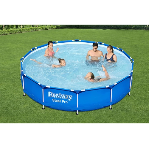 Piscine hors-terre Bestway Steel Pro de 10 pi x 30 po, résistant à la corrosion et aux perforations, avec filtre et pompe d'une capacité de 4,678 gal