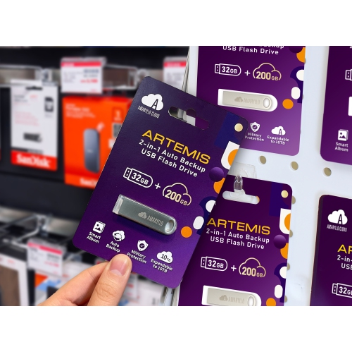 Amaryllo Artemis 200GB Cloud Flash Drive with Auto-Backup