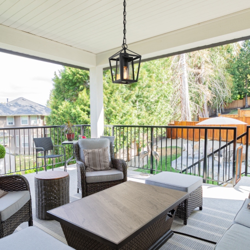 Modern Black Outdoor Hanging Pendant Light, Matte Black Farmhouse Clear Glass Lantern LED Mini Outdoor Hanging Kitchen Island Light