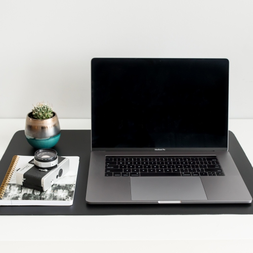 ZBRANDS // Leather Smooth Desk Mat Pad Blotter Protector 24" x 17" Midnight Black Extended Non-Slip Rectangular Laptop Keyboard Mouse Pad