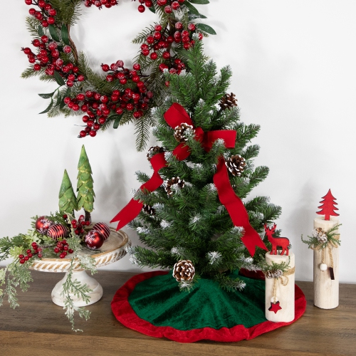 18" Green and Red Round Mini Christmas Tree Skirt