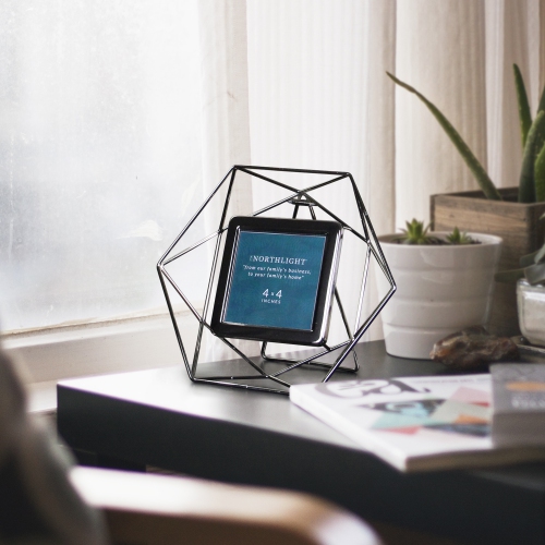 Cadre photo contemporain hexagonal - pour une photo de 4 x 4 po - 9,5 po - Argenté