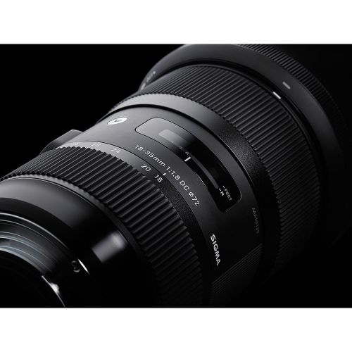 Sigma 18-35mm f/1.8 DC HSM Art Lens for Canon EF Bundle