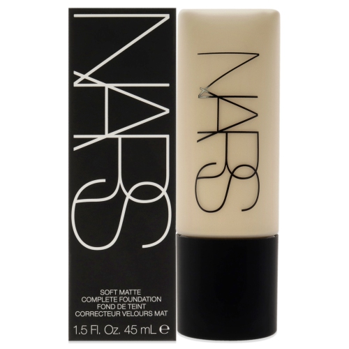 NARS  Soft Matte Complete Foundation - 5 Fiji By for Women - 1.5 OZ Foundation Love love love this