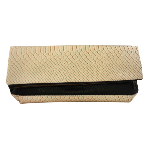 Image 1 de 1.. Color Block Fold-Over Clutch par T3 pour Femme - Sac 1 Pc