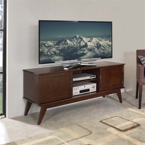 Simpli Home Draper Solid Hardood 60 " Mid-Century Modern TV Media Stand in Medium Auburn Brown
