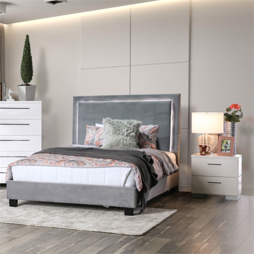 Furniture of America Rayland Solid Wood 2-Drawer Nightstand in Glossy White