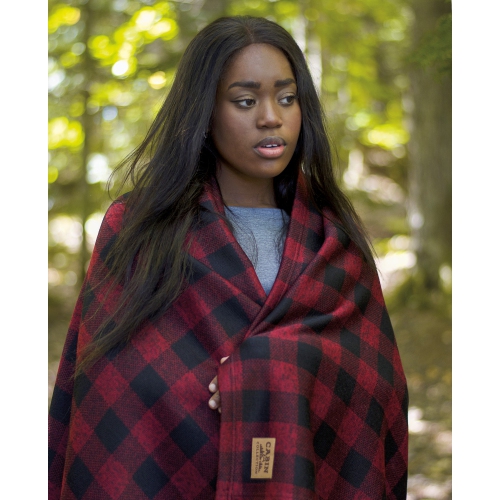 INITIAL Plaid blanket