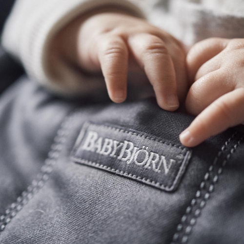 BabyBjorn Bouncer Bliss - 3D Mesh, Black on Black Frame