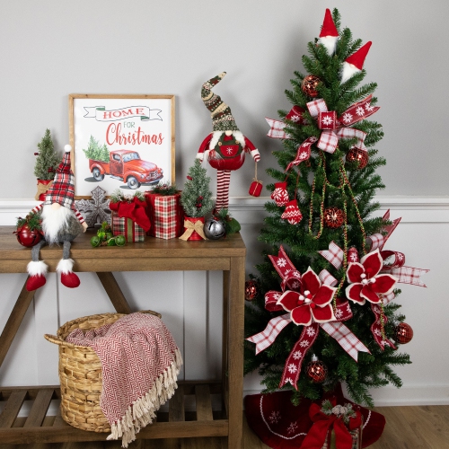 Sapin de Noël mural artificiel de 5 pi de Winona, sans lumières