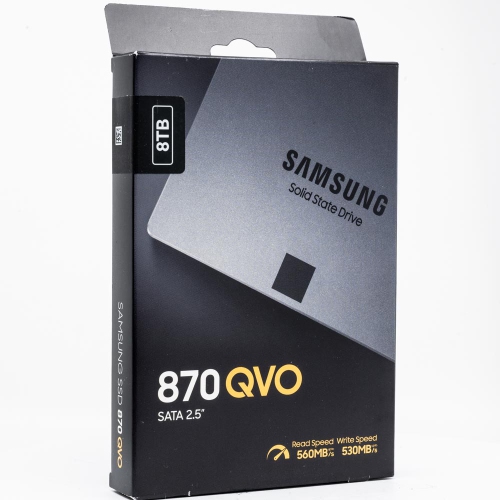 SAMSUNG 870 QVO Series 2.5" 8TB SATA III Samsung 4-bit MLC V-NAND Internal Solid State Drive MZ-77Q8T0B/AM