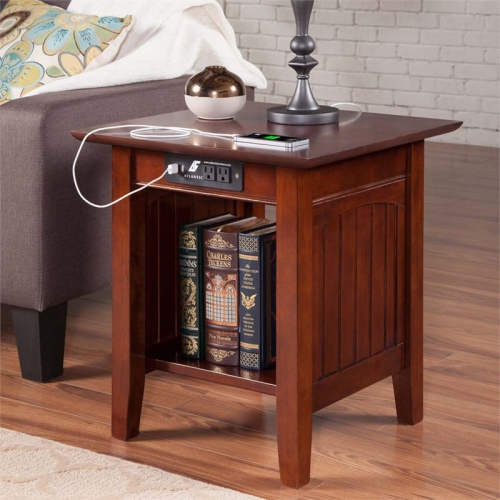 Leo & Lacey Charger End Table in Walnut