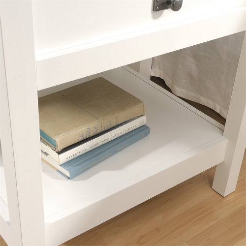 2 Piece Bedroom Set with Dresser and Nightstand in Soft White