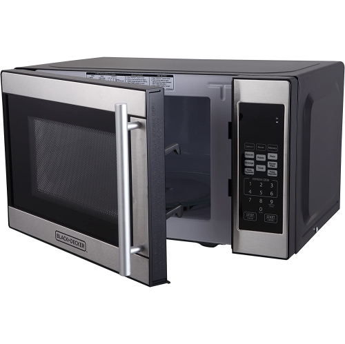 Black & Decker 0.7 Cubic Foot 700 Watt Compact Countertop Microwave ...