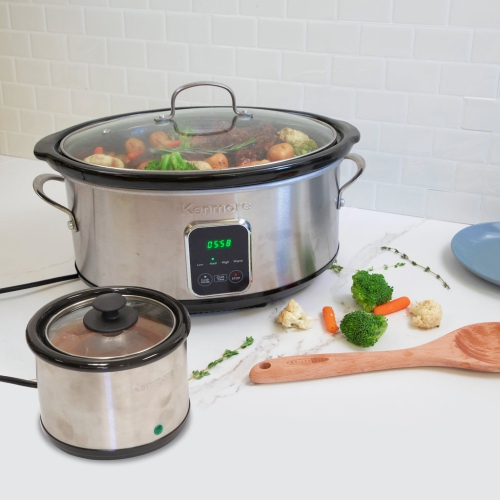 Mijoteuse programmable 7&nbsp;qt de Kenmore avec réchaud à sauce, noir et argenté, acier inoxydable, écran numérique, commandes à une touche.