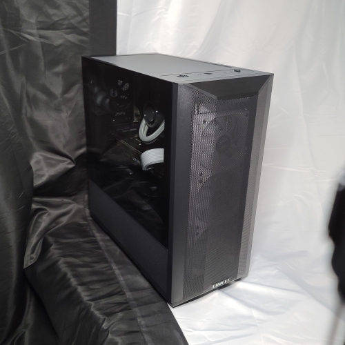 GAMERWARE LEVIATHAN RTX 3090 Ryzen 9 5950x 32GB RAM 1TB PCIE 4.0 SSD Workstation Gaming PC