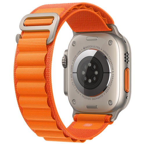Boîte ouverte – Apple Watch Ultra de 49 mm en titane avec boucle Alpine orange – moyen