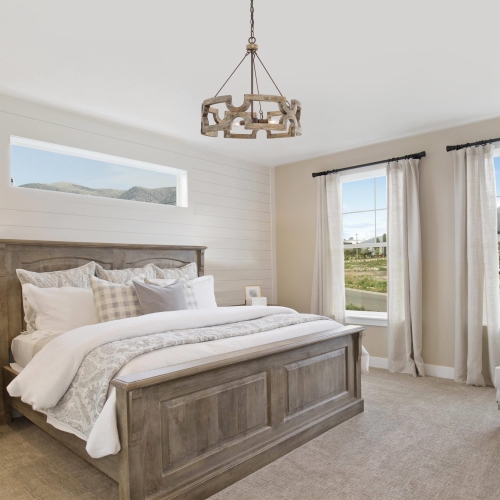 Farmhouse 3-Light Distressed Wood Drum Chandelier for Dining Room